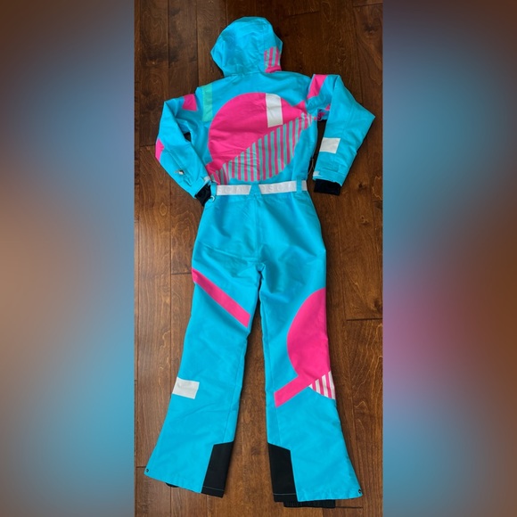 OOSC onesie ski suit! Size small, bought in 2018. - Picture 2 of 5